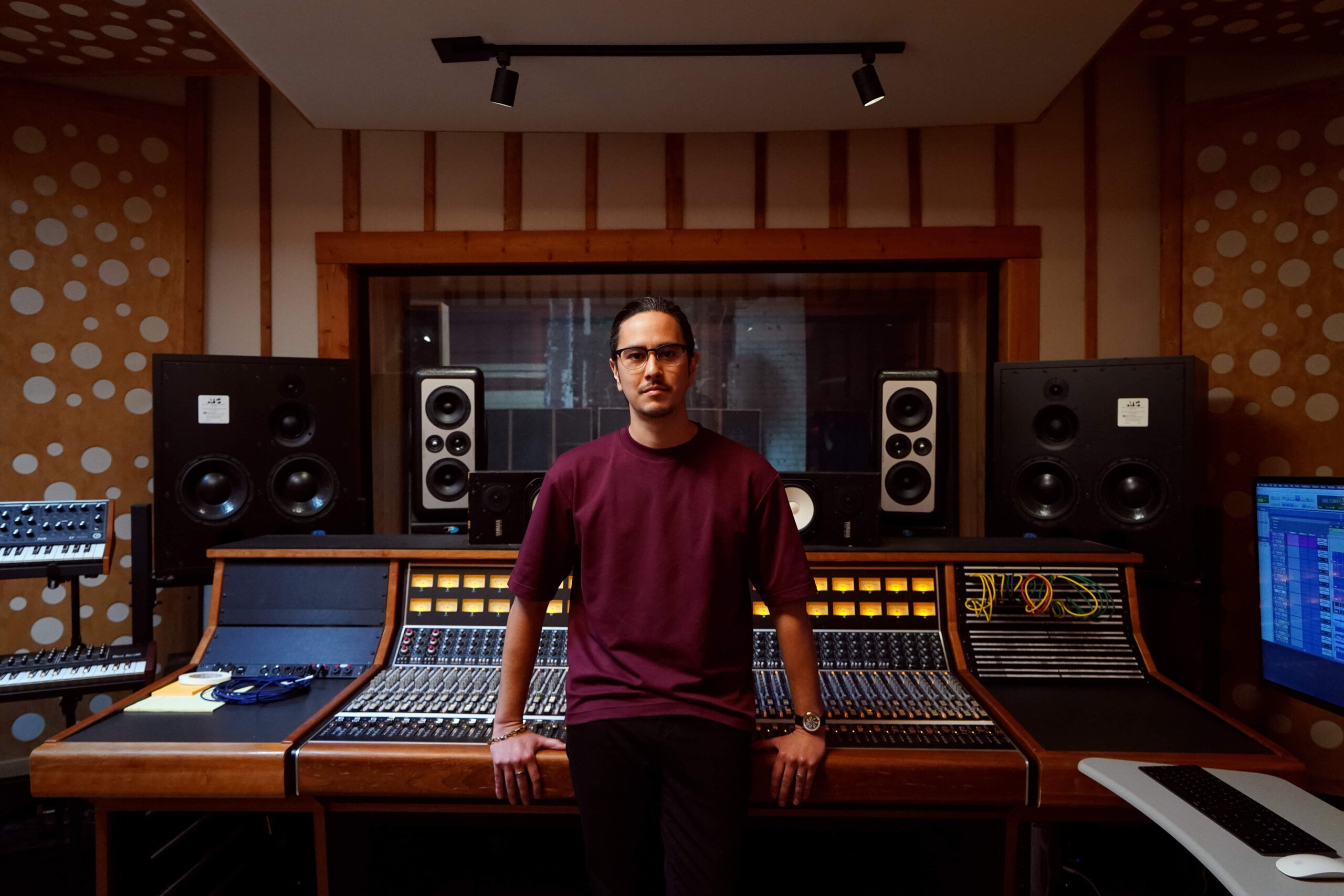 <a href="https://www.davidnakaji.com/" target="_blank" rel="noopener">DAVID NAKAJI</a>